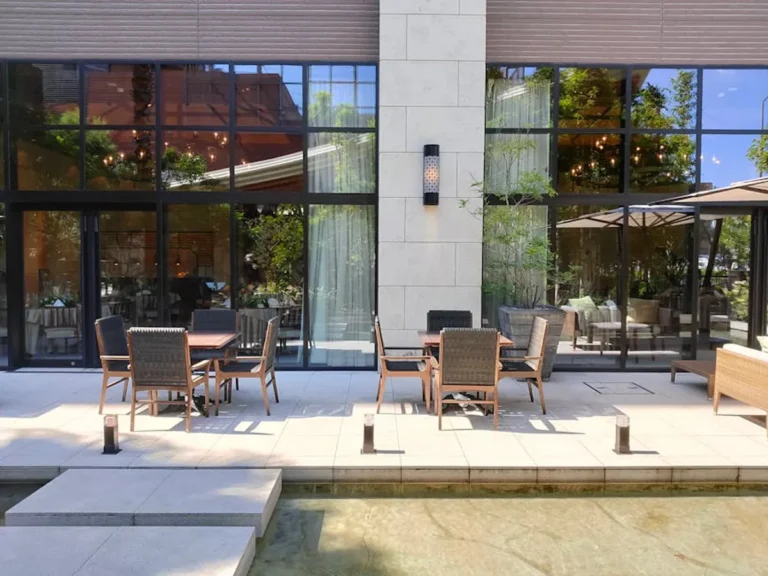 How to Choose Patio Tech That Lasts